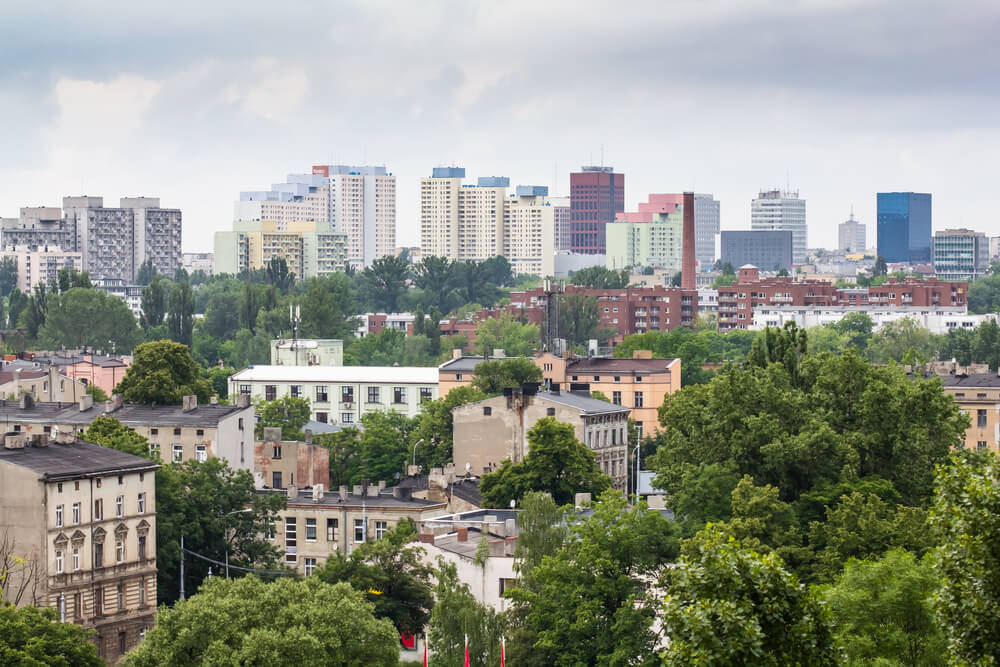 Ilu ludzi mieszka w Łodzi?